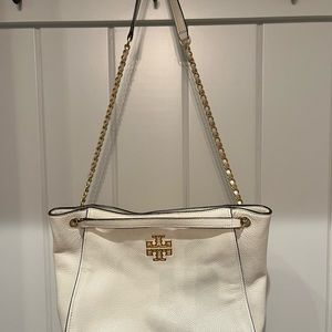 Tory Burch bag may be worn as a shoulder bag or crossbody. Very good condition.